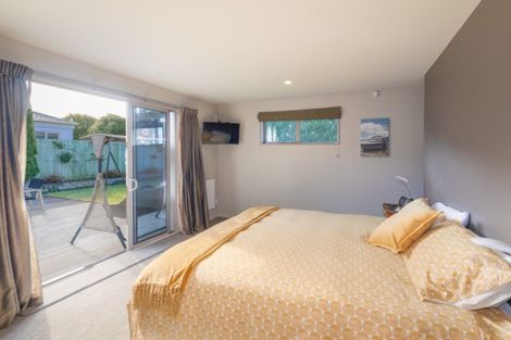 Photo of property in 6 Seacroft Place, Waimairi Beach, Christchurch, 8083