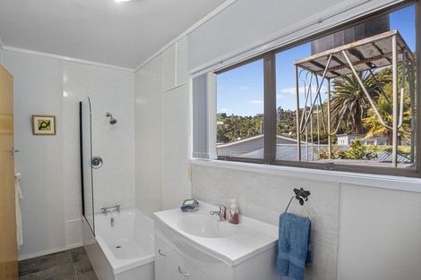 Photo of property in 17 Sapphire Crescent, Tairua, 3508