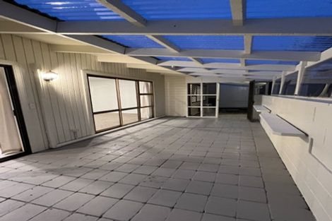 Photo of property in 2/54 Ray Small Drive, Pahurehure, Papakura, 2113