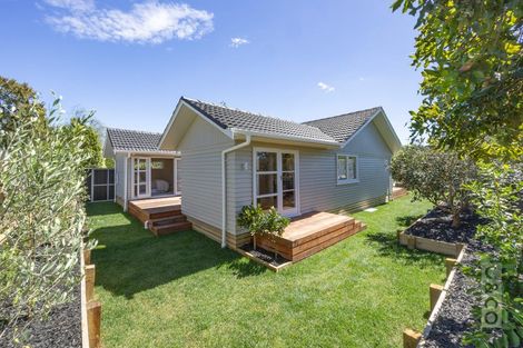 Photo of property in 2 Queen Street, Riverhead, 0820