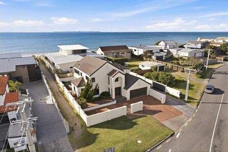 Photo of property in 1 Motiti Road, Papamoa Beach, Papamoa, 3118