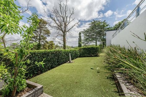 Photo of property in 17/258 Hurstmere Road, Takapuna, Auckland, 0622