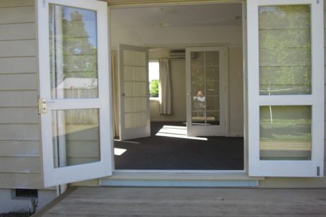 Photo of property in 218 Weston Road, St Albans, Christchurch, 8052