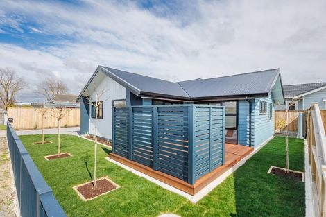 Photo of property in 2 Albert Street, Palmerston North, 4414