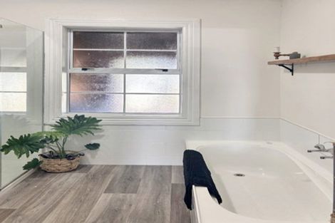 Photo of property in 45 Swinburn Street, Dannevirke, 4930