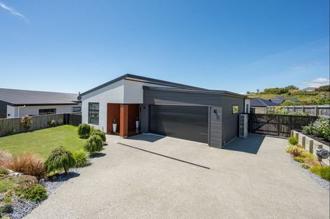 Photo of property in 68 Katania Heights, Brightwater, 7022