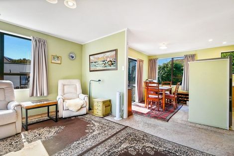 Photo of property in 1/14 Compass Place, Te Atatu Peninsula, Auckland, 0610