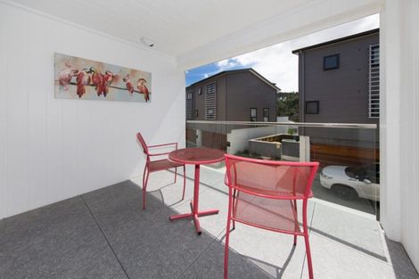 Photo of property in 26 Akeake Lane, Manurewa, Auckland, 2102