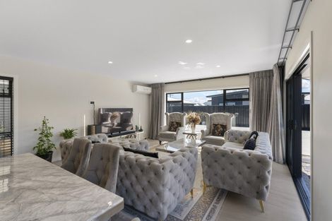 Photo of property in 32 Tawhai Crescent, Wharewaka, Taupo, 3330