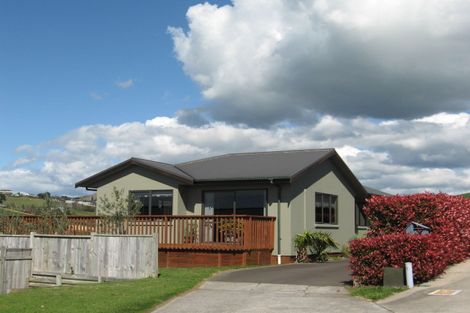 Photo of property in 26 Highcroft Place, Welcome Bay, Tauranga, 3112