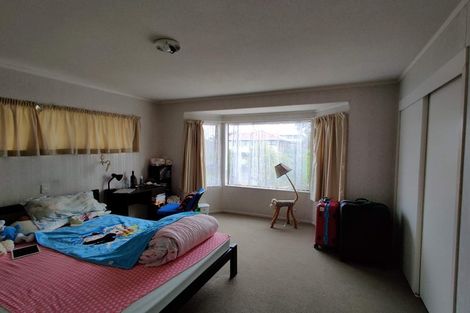 Photo of property in 23 Kennedy Avenue, Forrest Hill, Auckland, 0620