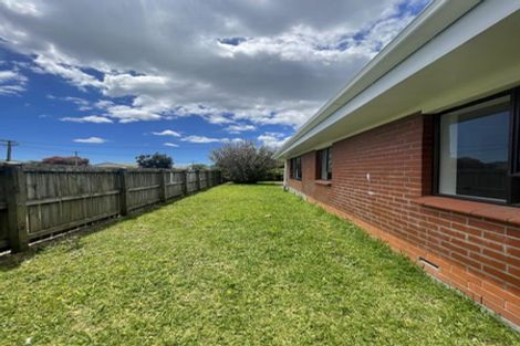 Photo of property in 10 Bledisloe Street, Papatoetoe, Auckland, 2104