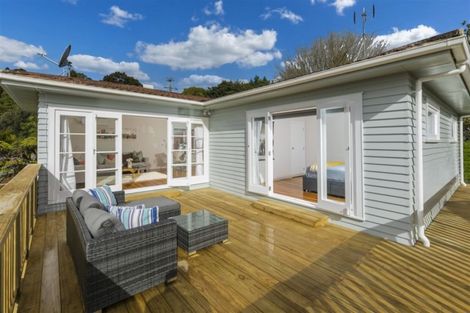 Photo of property in 86 Shetland Street, Glen Eden, Auckland, 0602