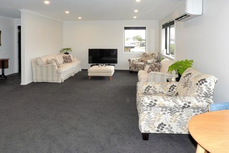 Photo of property in 16a Clydesdale Drive, Holmes Hill, Oamaru, 9401