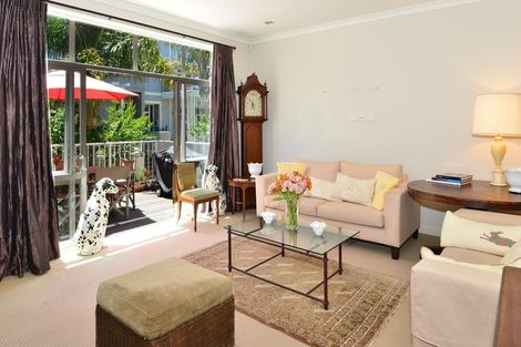 Photo of property in 24 Parkside Drive, Orewa, 0931