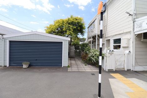 Photo of property in 211 The Parade, Island Bay, Wellington, 6023