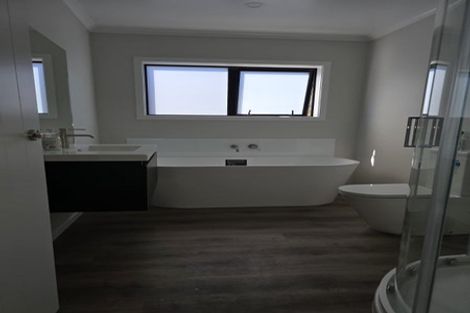 Photo of property in 19 Rotoiti Place, Paraparaumu, 5032