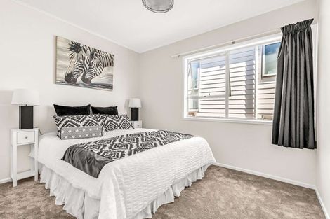Photo of property in 116 Birkdale Road, Birkdale, Auckland, 0626