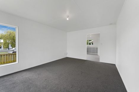 Photo of property in 14 Guy Avenue, Levin, 5510