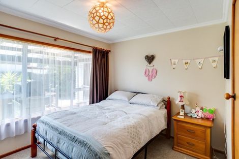 Photo of property in 104a Frimley Avenue, Frimley, Hastings, 4120