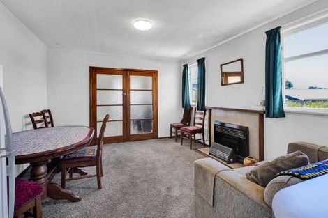 Photo of property in 99 Clawton Street, Westown, New Plymouth, 4310