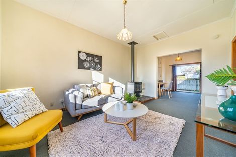 Photo of property in 5 Mangaroa Hill Road, Clouston Park, Upper Hutt, 5018