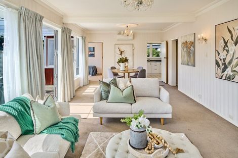 Photo of property in 66 Wai-iti Crescent, Woburn, Lower Hutt, 5010