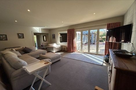 Photo of property in 11 Kelliher Drive, Wanaka, 9305