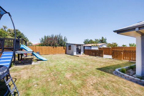 Photo of property in 110 Peter Hall Drive, Kelvin Grove, Palmerston North, 4414