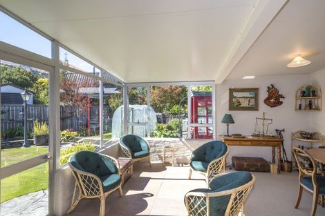 Photo of property in 17 Inverness Crescent, Arrowtown, 9302