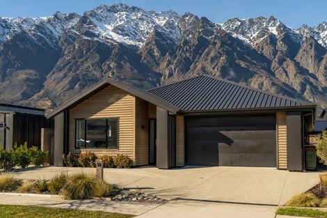 Photo of property in 39 Drysdale Road, Jacks Point, 9371