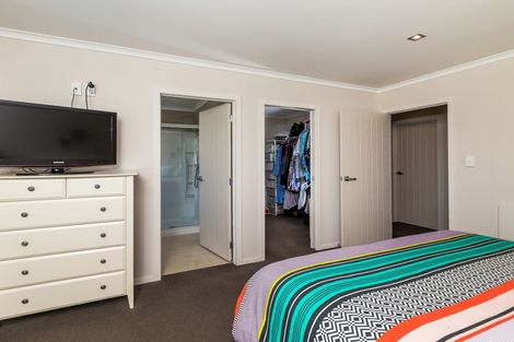 Photo of property in 31 Pukeko Way, Kinloch, Taupo, 3377