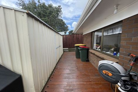 Photo of property in 106 Everglade Drive, Totara Heights, Auckland, 2105
