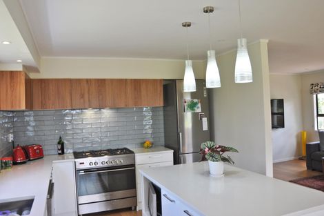 Photo of property in 66 Waiteitei Road, Wellsford, 0974