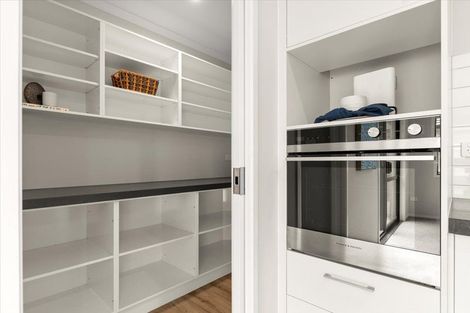 Photo of property in 225 Te Okuroa Drive, Papamoa, 3118