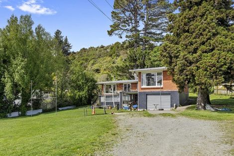 Photo of property in 119 Stokes Valley Road, Stokes Valley, Lower Hutt, 5019