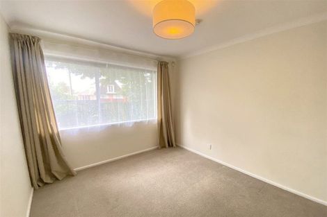 Photo of property in 253 Ilam Road, Ilam, Christchurch, 8041