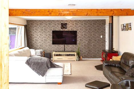 Photo of property in 9 Taplin Quay, Waitotara, Whanganui, 4588