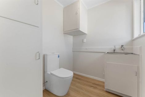 Photo of property in 76 Salamanca Road, Sunnynook, Auckland, 0620