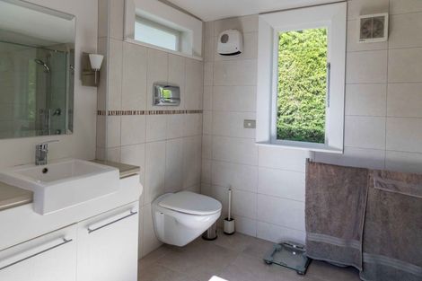 Photo of property in 130a Hackthorne Road, Cashmere, Christchurch, 8022