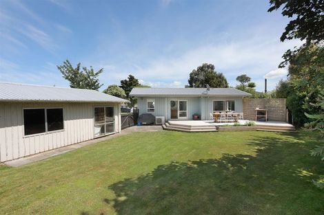 Photo of property in 3 Meads Place, Bulls, 4818