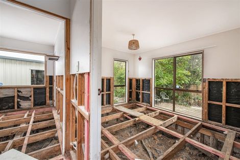 Photo of property in 42 Arodella Crescent, Ranui, Auckland, 0612