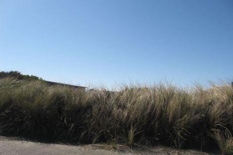 Photo of property in 50 Hunia Terrace, Himatangi Beach, Foxton, 4891