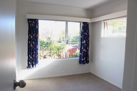Photo of property in 2/123a Gossamer Drive, Pakuranga Heights, Auckland, 2010