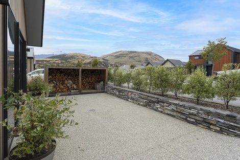 Photo of property in 69 Jack Hanley Drive, Jacks Point, Queenstown, 9371