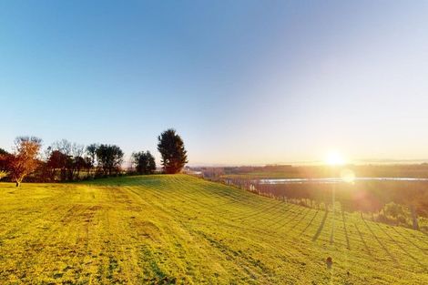 Photo of property in 354 Mingaroa Road, Halcombe, Feilding, 4779