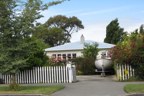 Photo of property in 28 Smith Street, Woolston, Christchurch, 8062