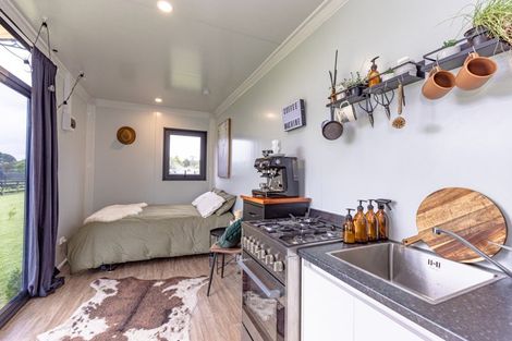 Photo of property in 26b Suther Street, Waverley, 4510