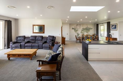 Photo of property in 300 Grove Road, Te Pahu, Hamilton, 3285