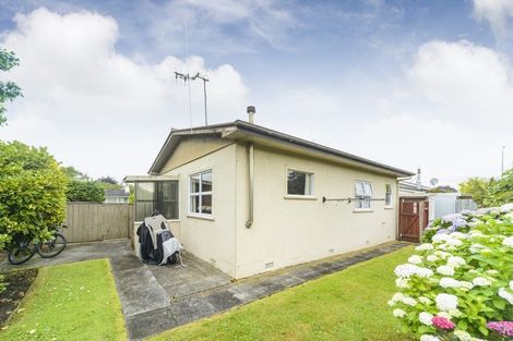 Photo of property in 1 Cremorne Avenue, Hokowhitu, Palmerston North, 4410